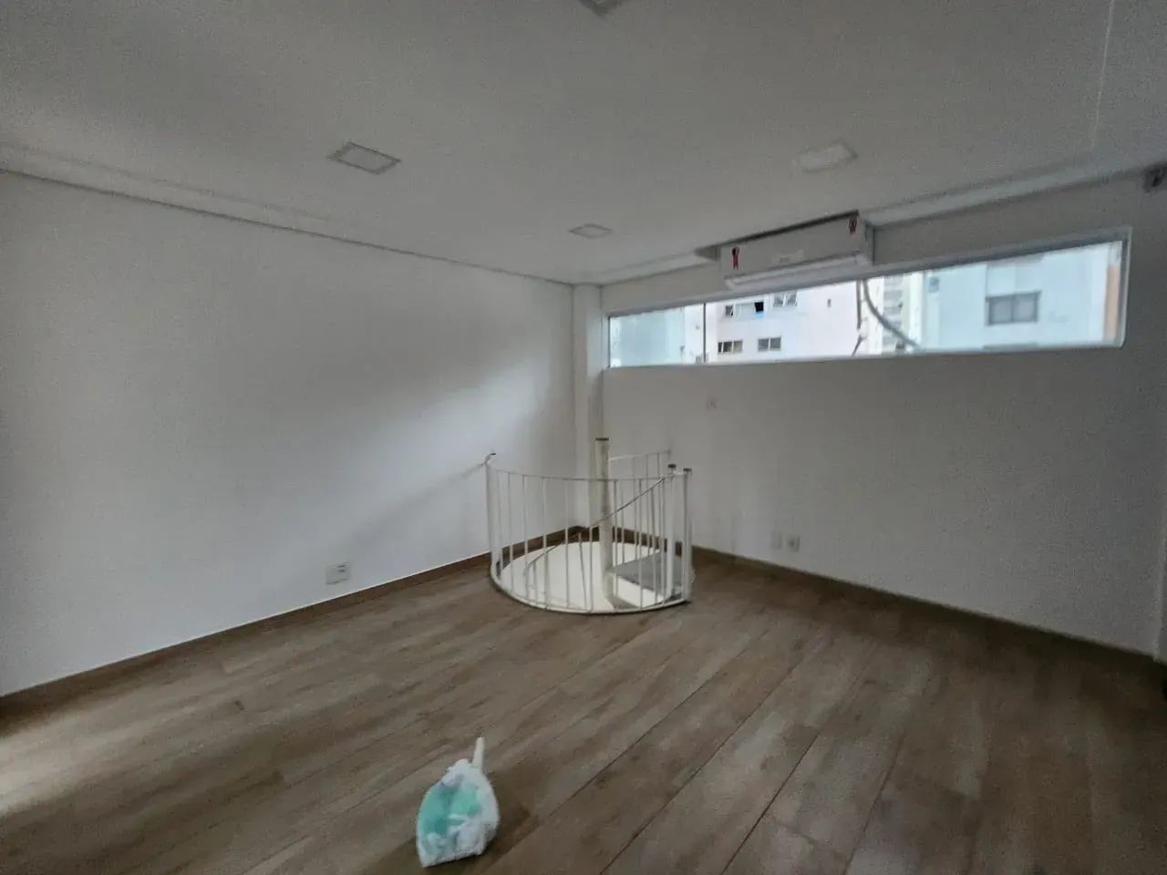 Ponto Comercial na Praia das Pitangueiras  48 m² - Foto 2