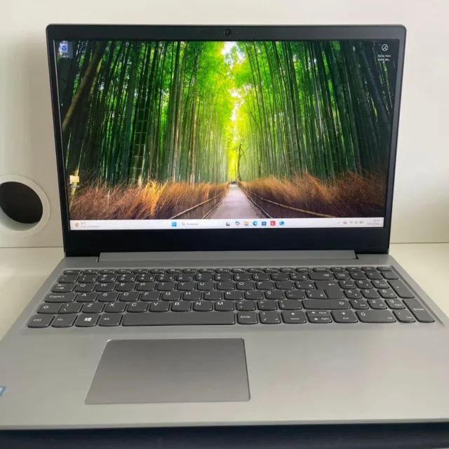 Computador Laptop Lenovo Intel Core i7 1.99GHz  256GB e 8GB RAM