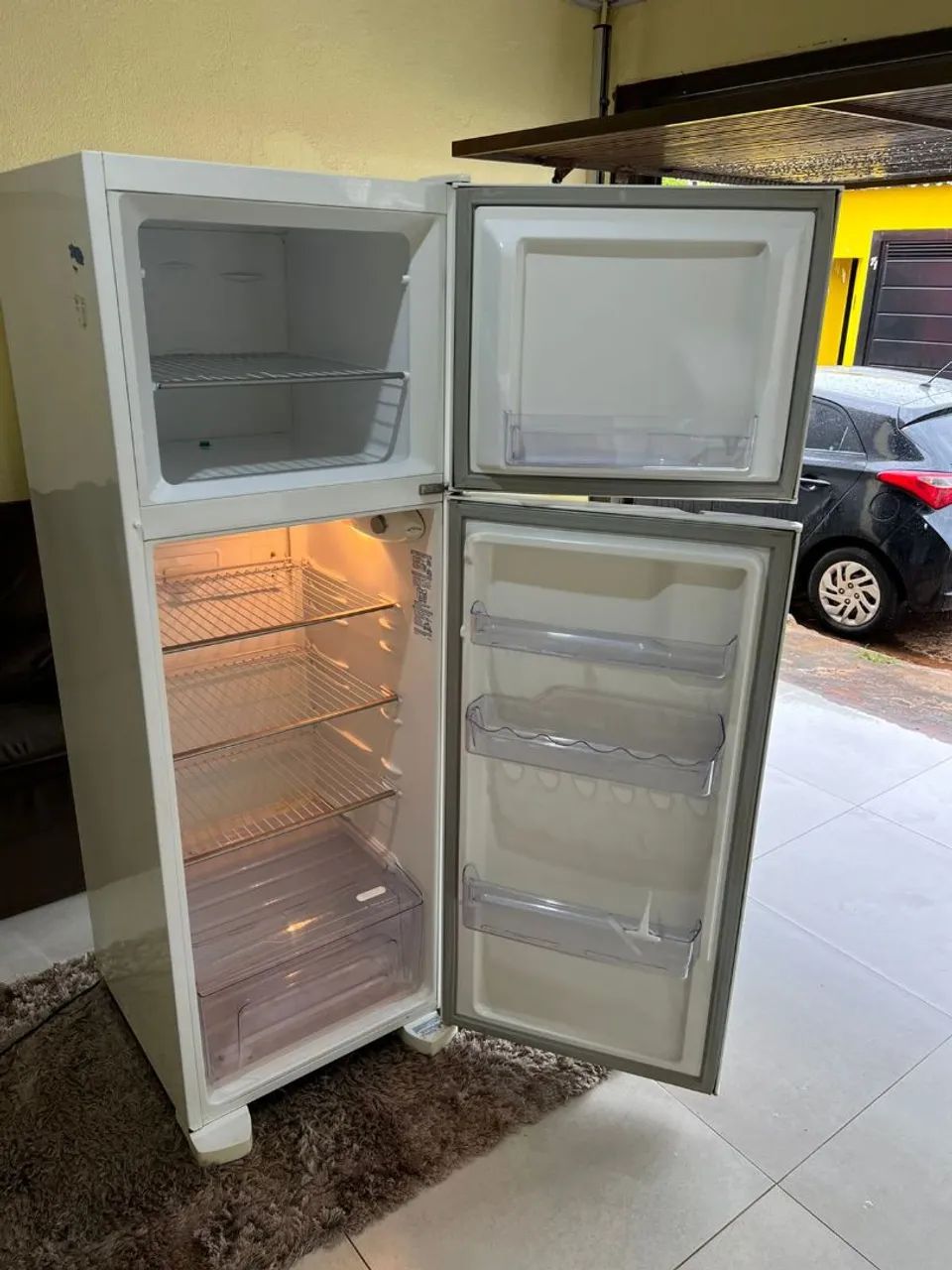 Geladeira Electrolux 362 litros seco em ótimo estado ((ENTREGO GRÁTIS)) - Foto 6