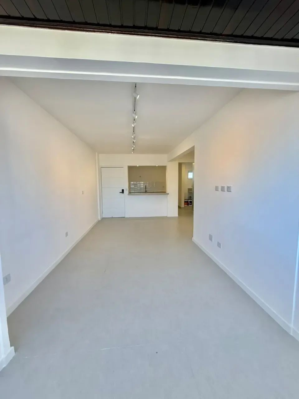 Apartamento Totalmente Reformado na Jatiúca - Foto 4