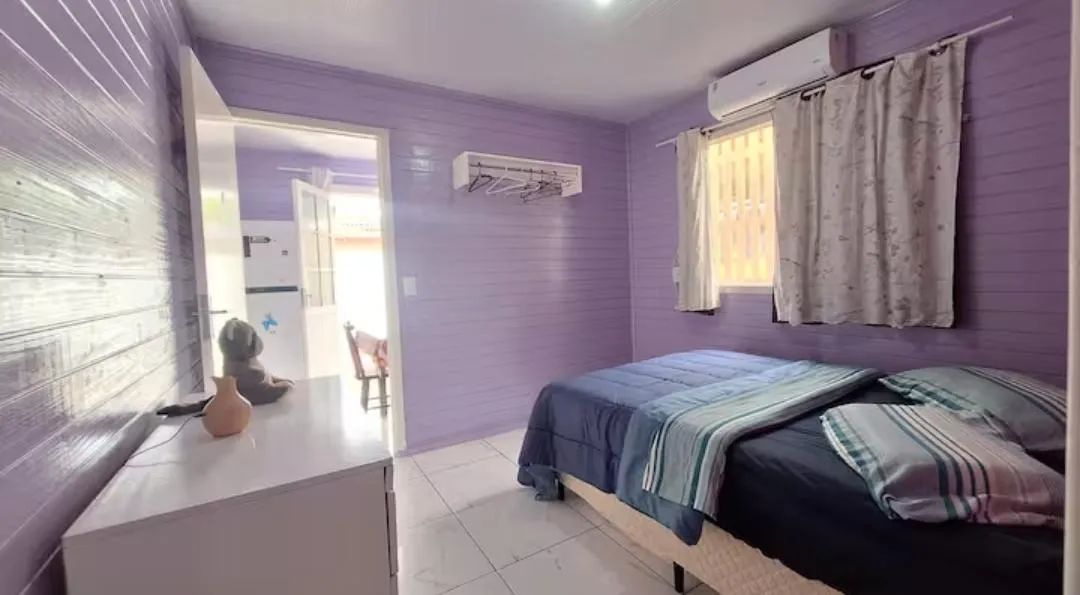 Linda Casa mobiliada, 2 Dorm, 2 banheiros, completa mobiliada. - Foto 4