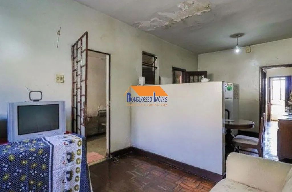 casa de 3 quartos, Bairro Aparecida em Belo Horizonte - Foto 5