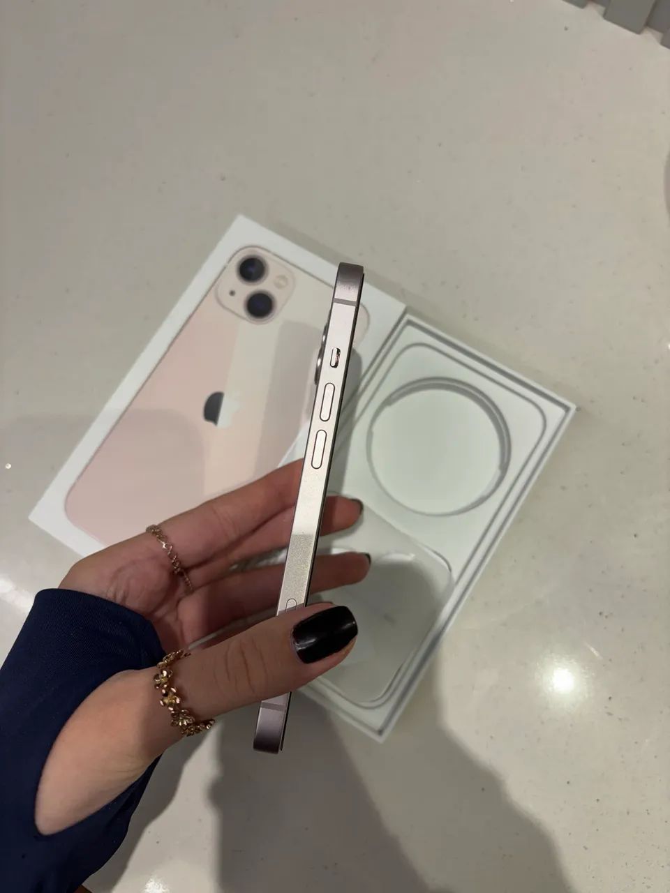 Iphone 13, 128GB, na caixa, única dona.  - Foto 3