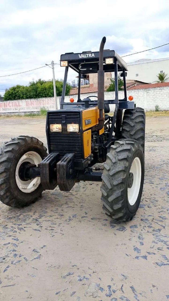 Trator Valtra 785 4x4 - Foto 5