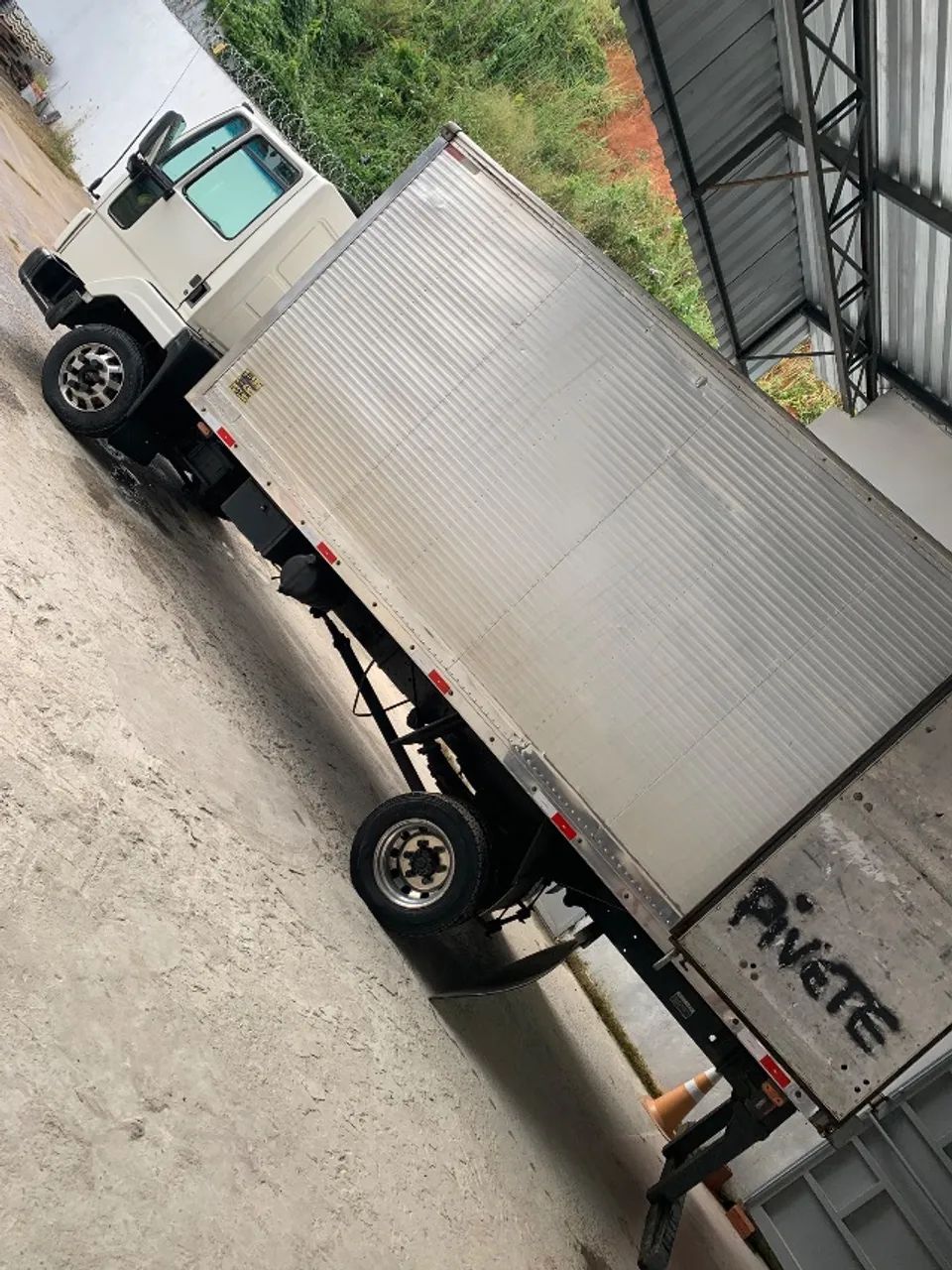 Ford Cargo 712  - Foto 3