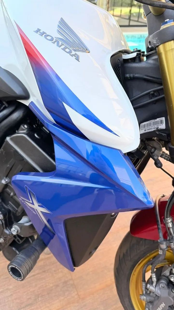 CB 1000 - Foto 4