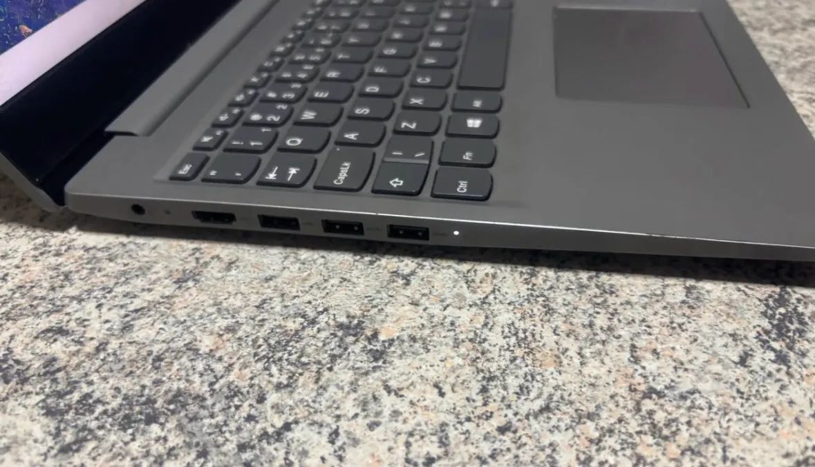 Notebook Lenovo i3 - Foto 2