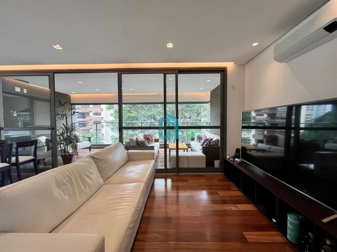 Apartamento à Venda no Moema - Conforto e Estilo - Foto 3