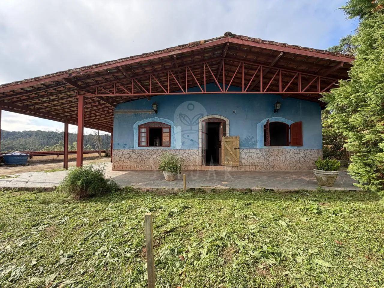 Haras com Estrutura para Hípica e Cavalos Criados em Baias