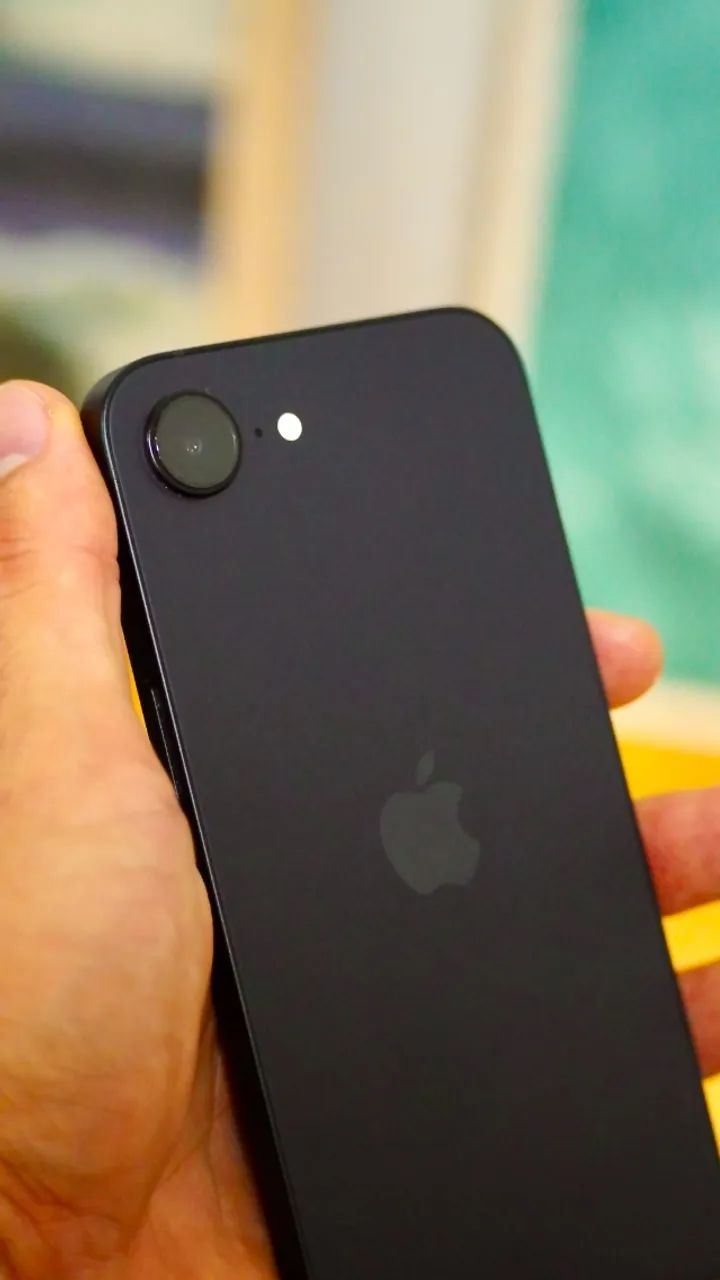 iPhone 16e 256Gb Preto - Foto 2