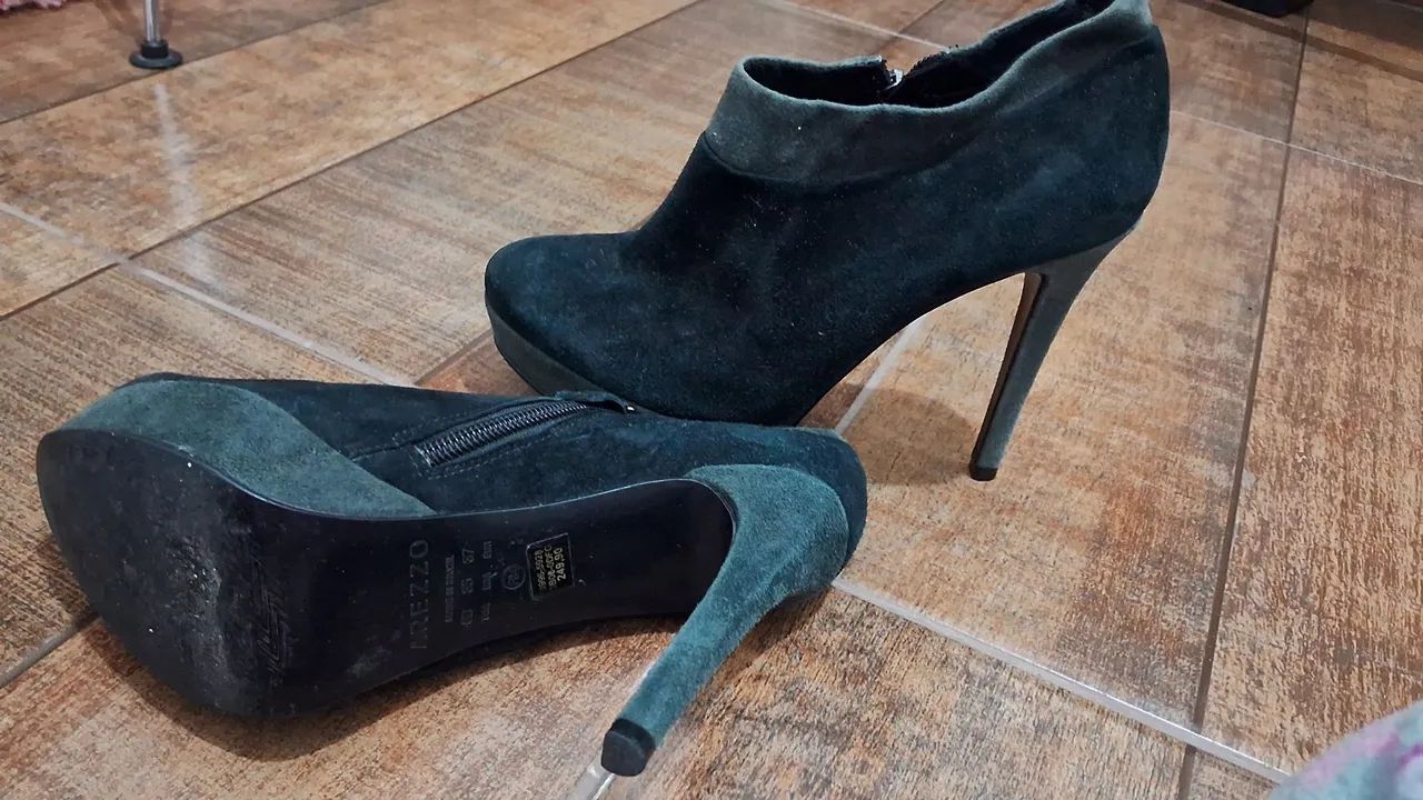 Vendem-se botas Arezzo e Luz da Lua - Foto 4