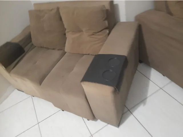 2 sofa sets65115871684737122