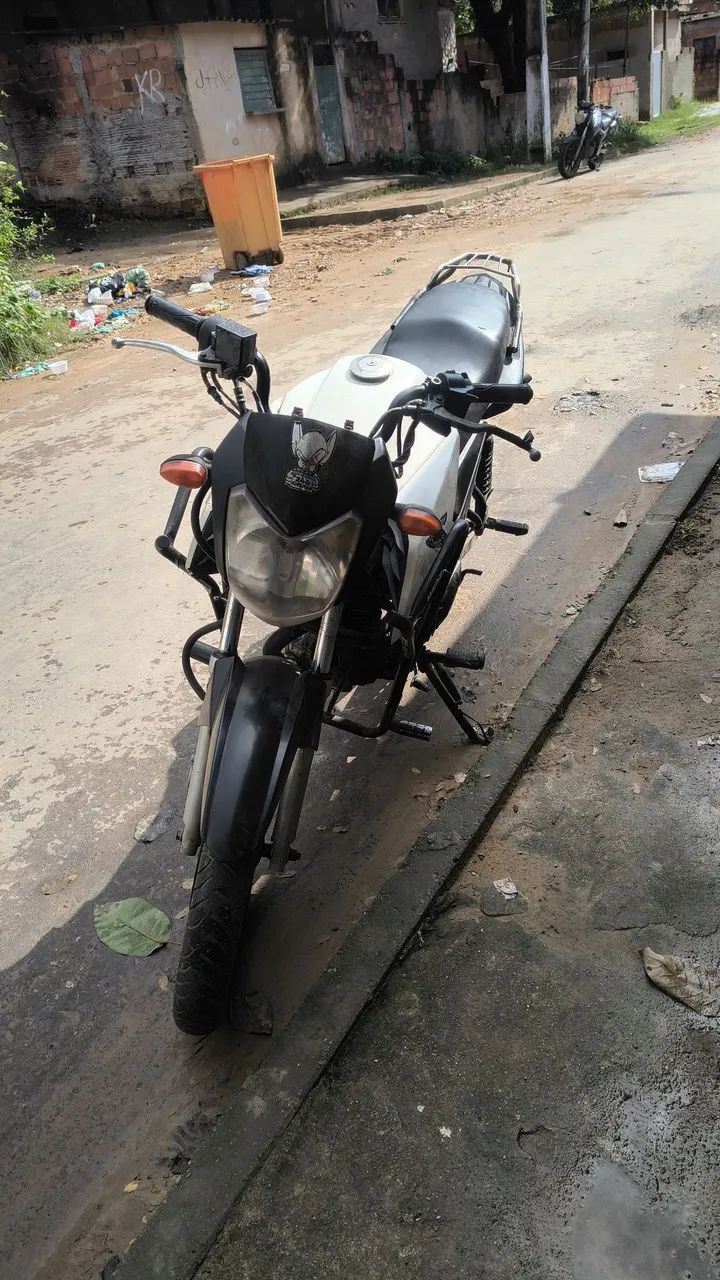 Vendo moto tem documento - Foto 2