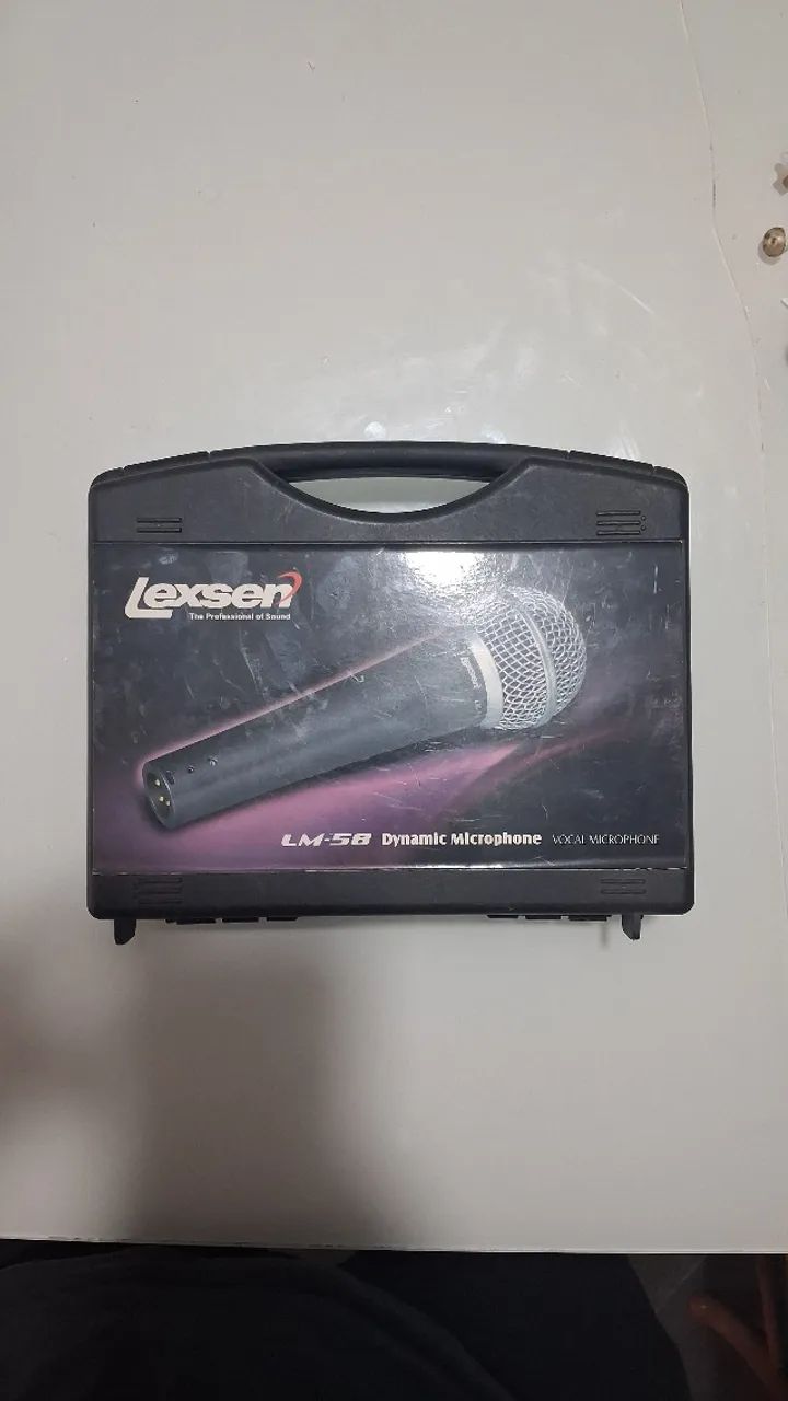 Microfone Dinâmico Lexsen LM-58 Profissional + Cachimbo e Maleta
