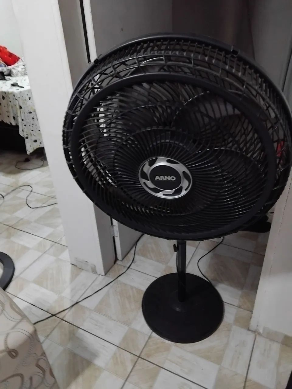 VENDO UM VENTILADOR ARNO - Foto 3