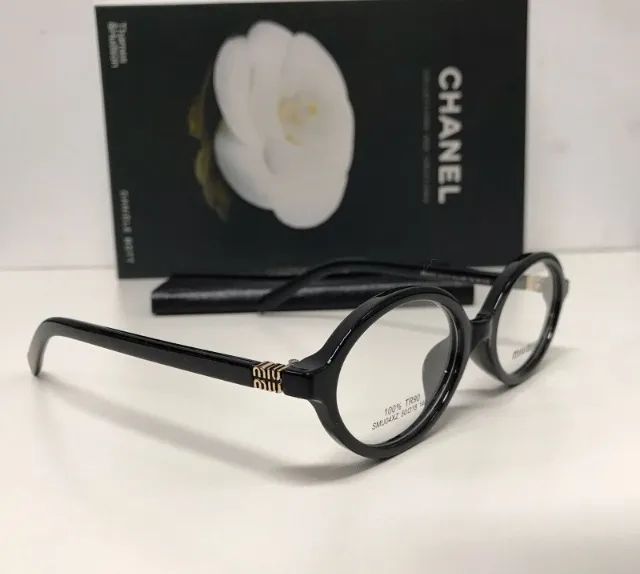 óculos armaçao de grau miu miu oval black - Foto 3