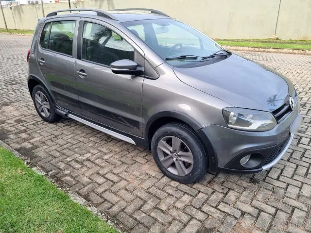Volkswagen Crossfox CROSSFOX 1.6 Mi Total Flex 8V 5p 2012