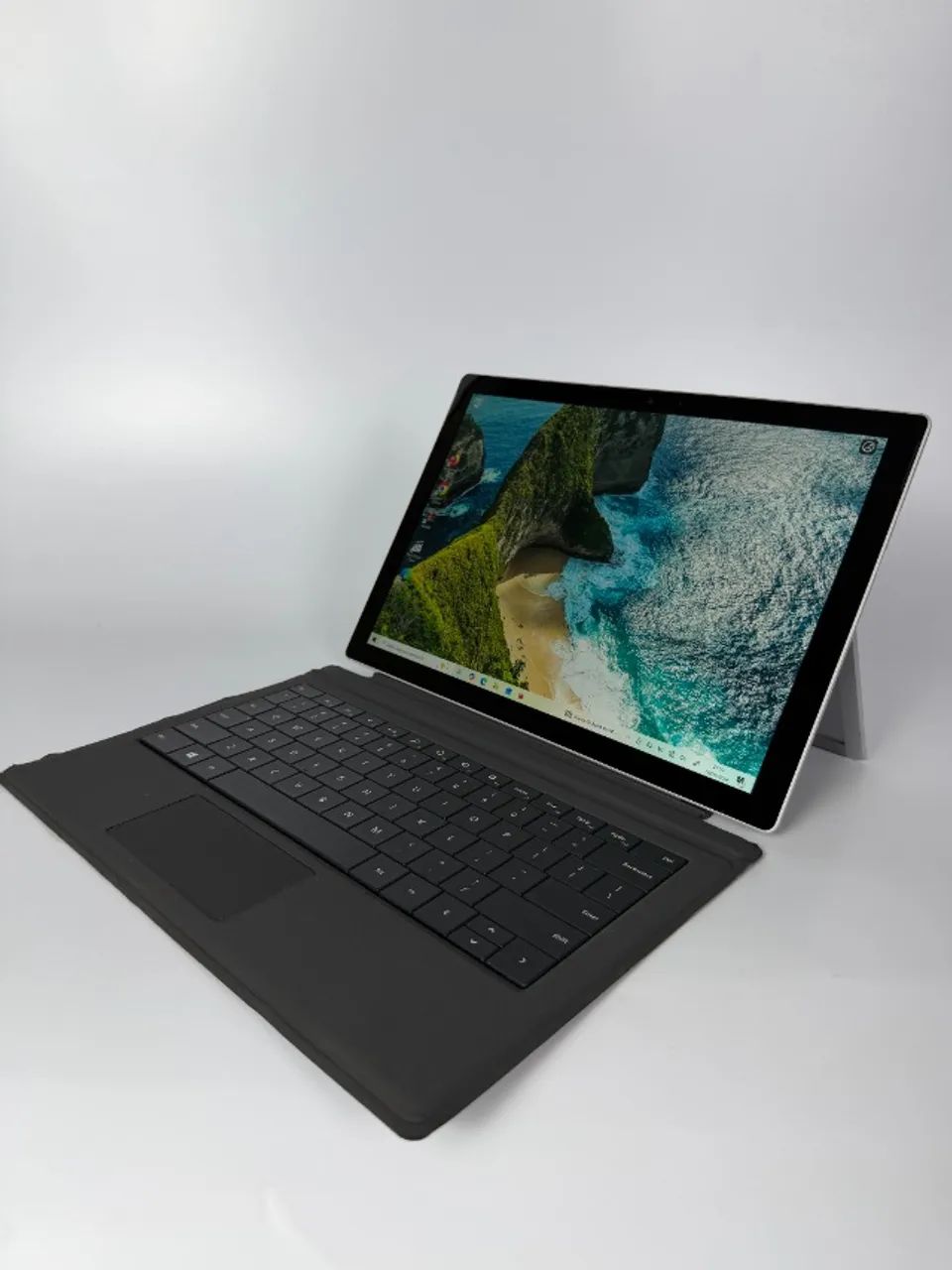Microsoft Surface Pro 6 i5 8GB 128GB SSD + 2 Teclados - Foto 2