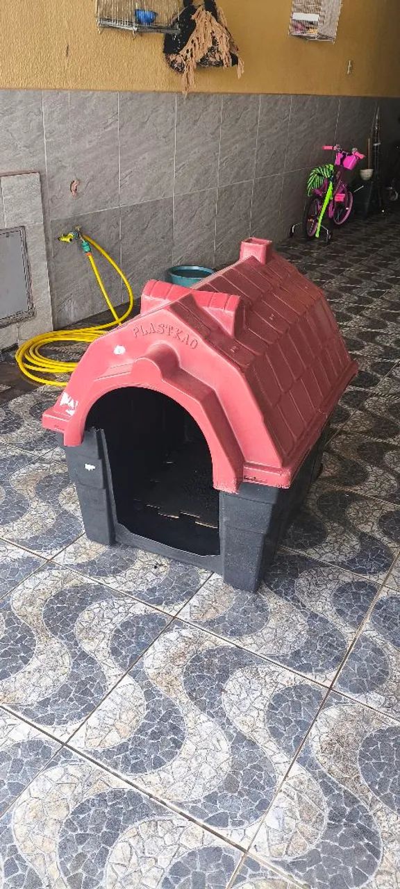 Casa de cachorro porte médio.