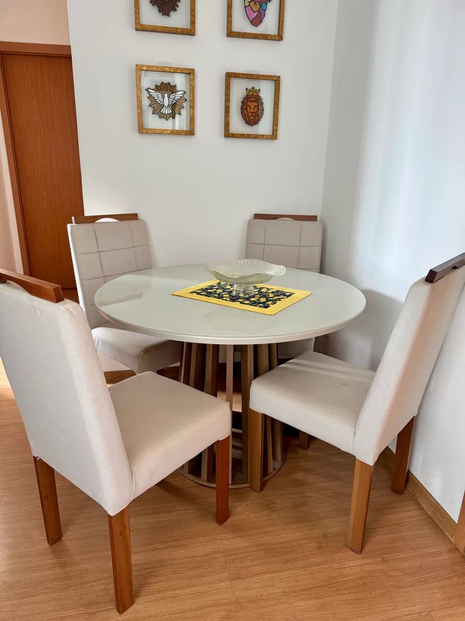 Mesa de Jantar - 4 Cadeiras - Kappesberg 