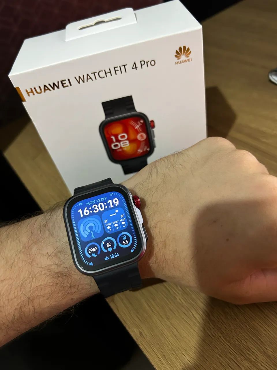 Smartwatch Huawei fit 4 pro - Foto 2