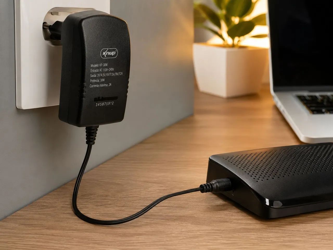 Fonte Universal Knup KP-30W com 6 Conectores - Foto 4