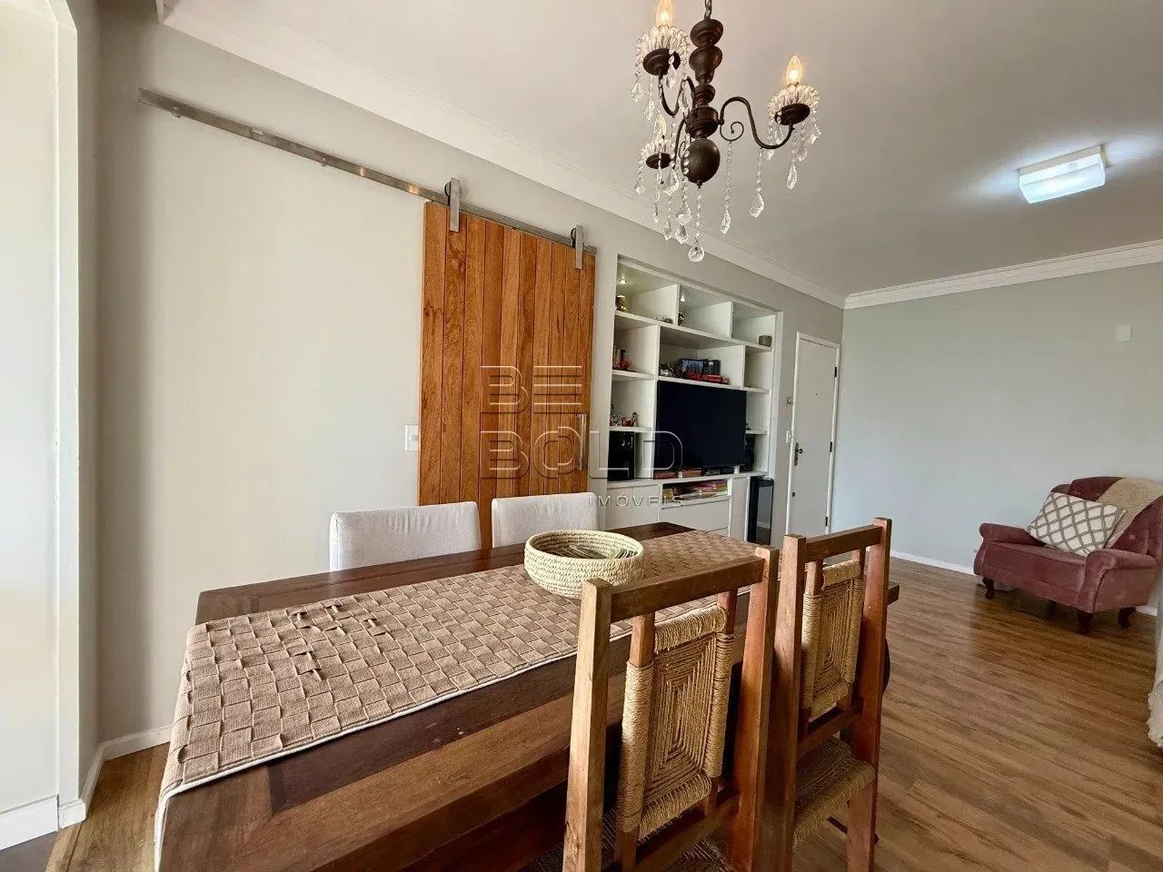 Apartamento com 2 dormitórios em Coqueiros - Foto 3