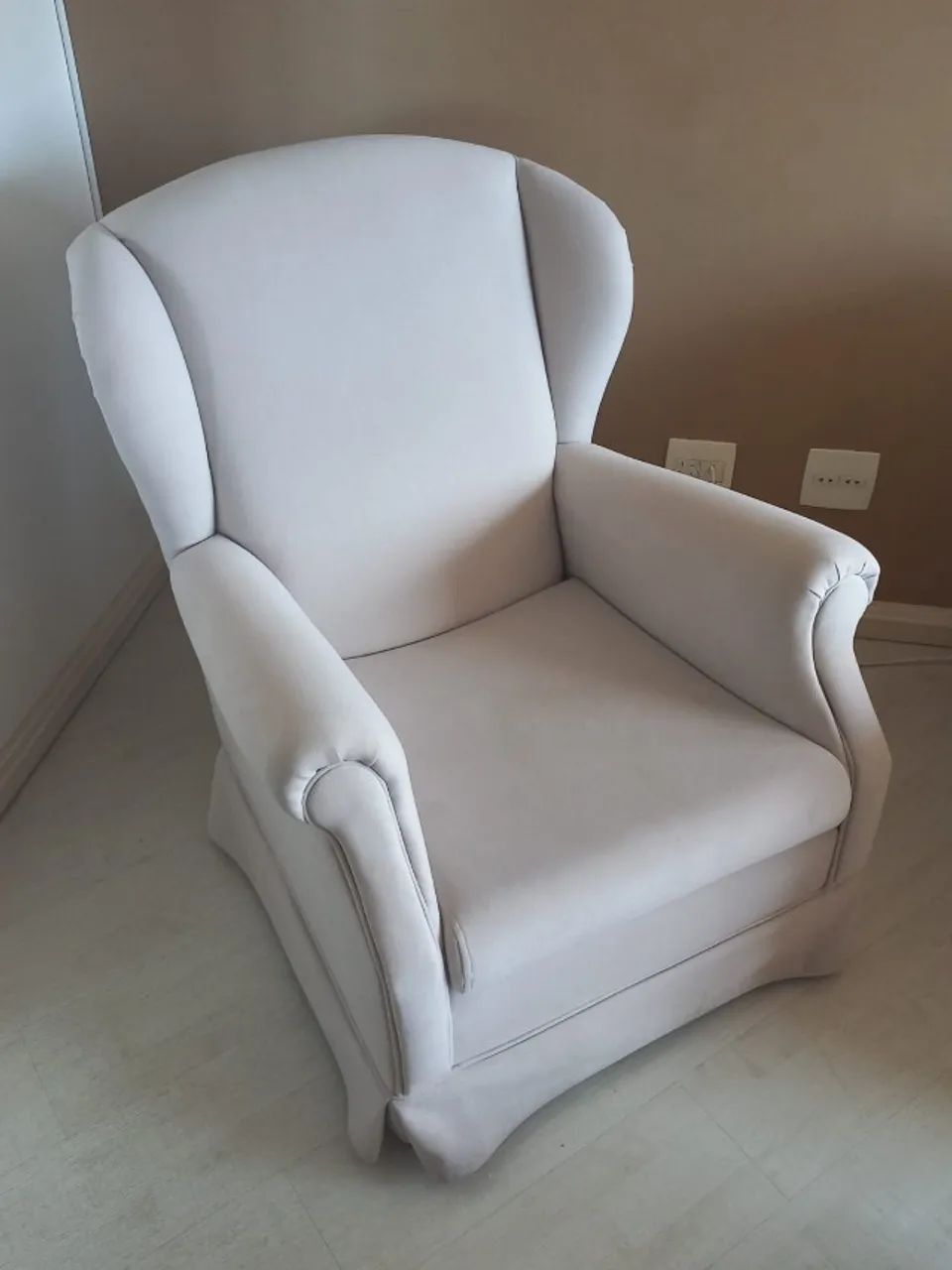 Poltrona com puff - Foto 2