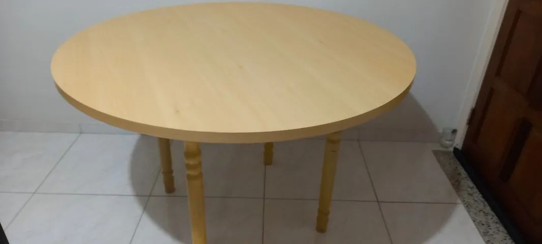 Mesa redonda madeira tampo laminado marfim 1,20 - Foto 2