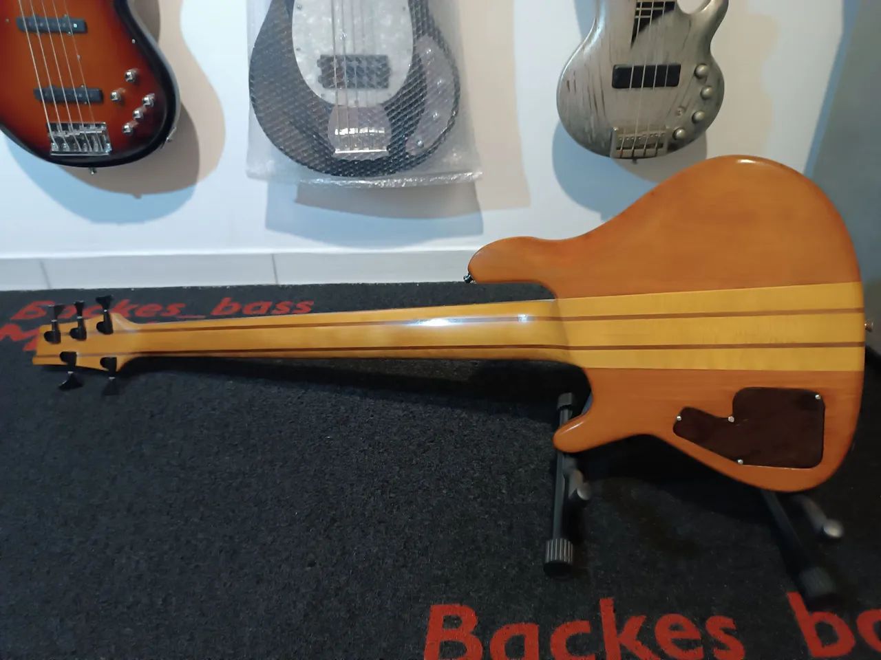 Contra baixo luthier regulado e blindado - Foto 4