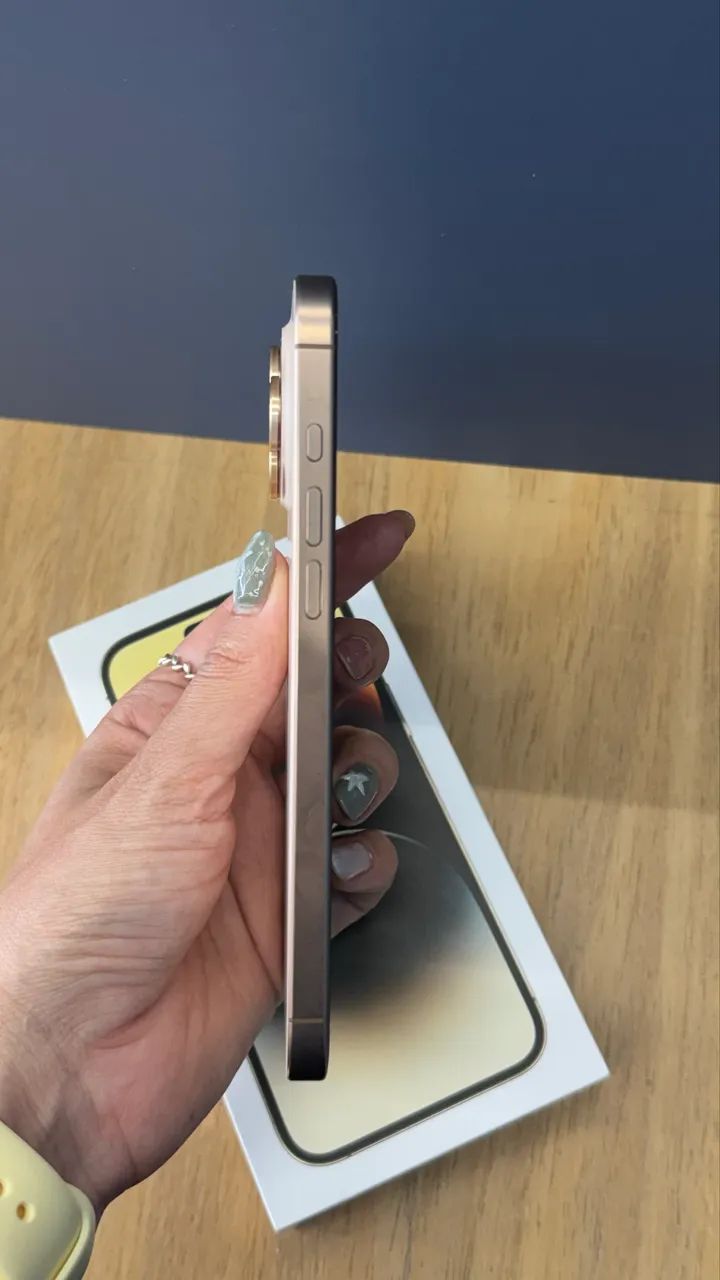 iphone 16 pro max  - Foto 2