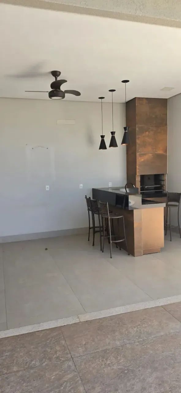 Imóvel para aluguel tem 220 metros quadrados com 3 quartos - Foto 5