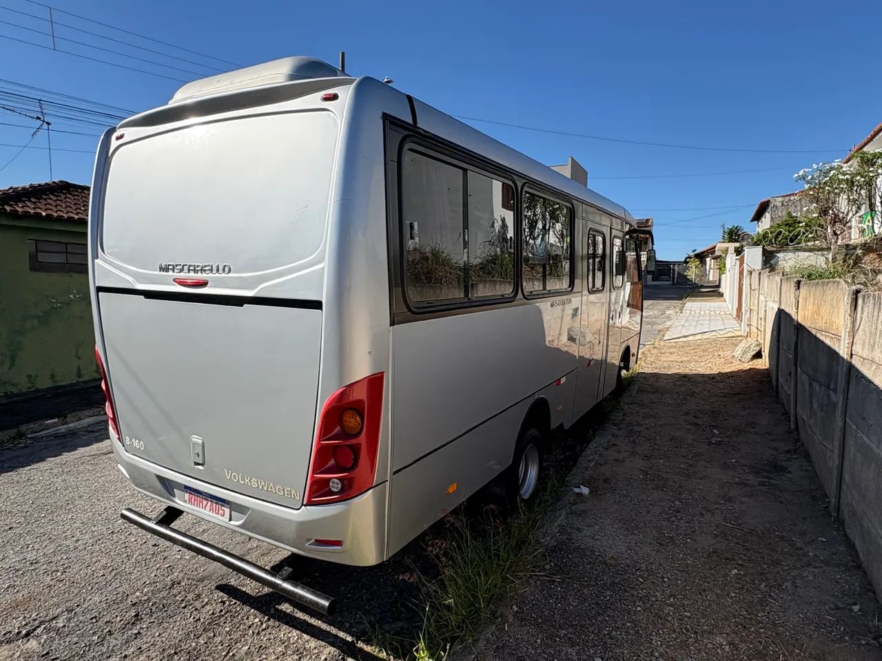 Micro ônibus muito novo 2021 - Foto 2