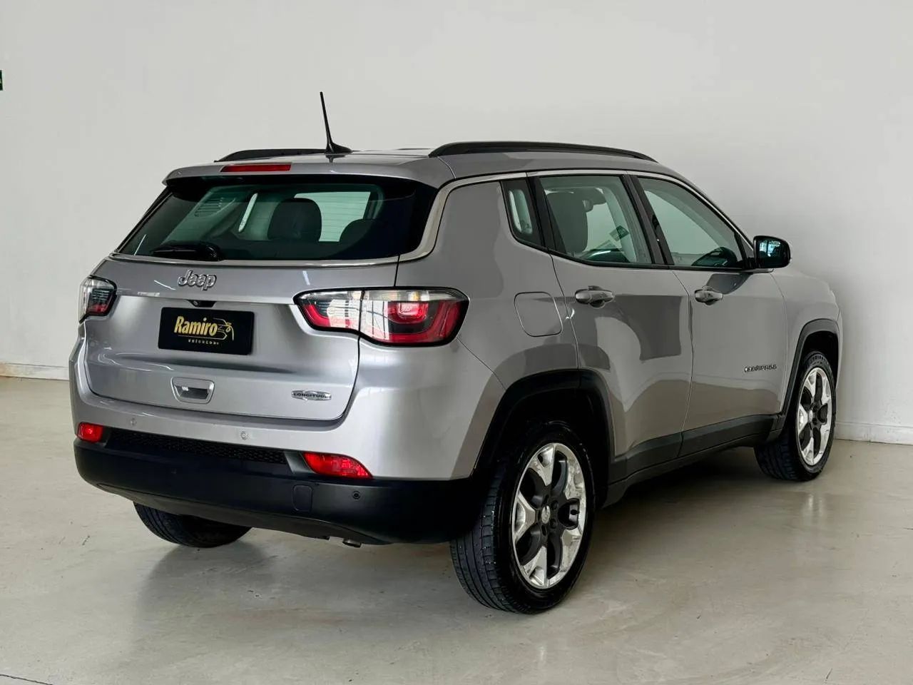 Jeep Compass Longitude 2.0 4X2 Flex 16V Aut. 2019 - Foto 3