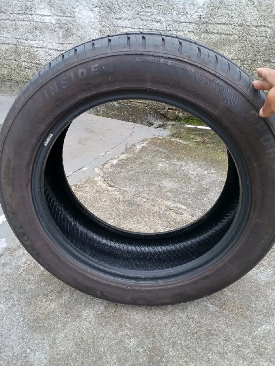 Pneu aro 17, 225/50 - Foto 2