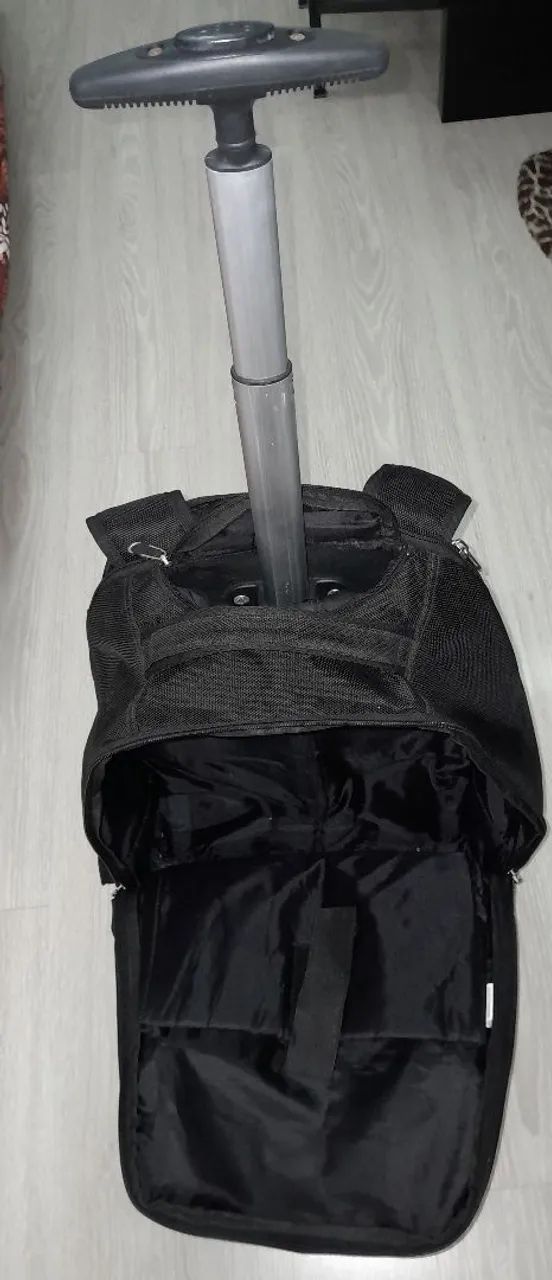 Mochila Executiva C/Rodinhas  e Alças P/Notebook 14" - Foto 2