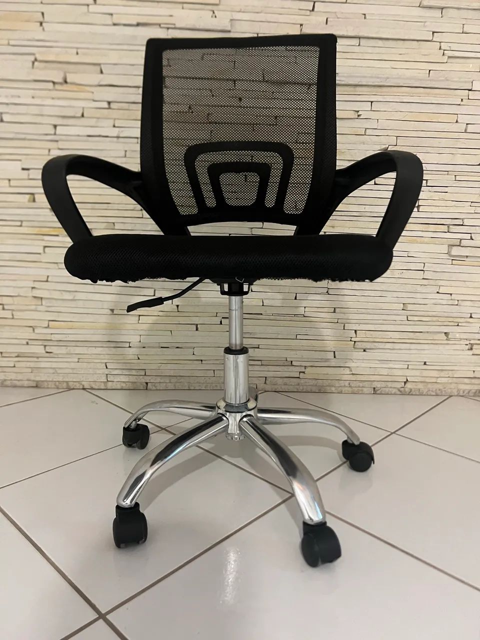 Cadeira de Escritório Moderna com Tela Mesh - Foto 3