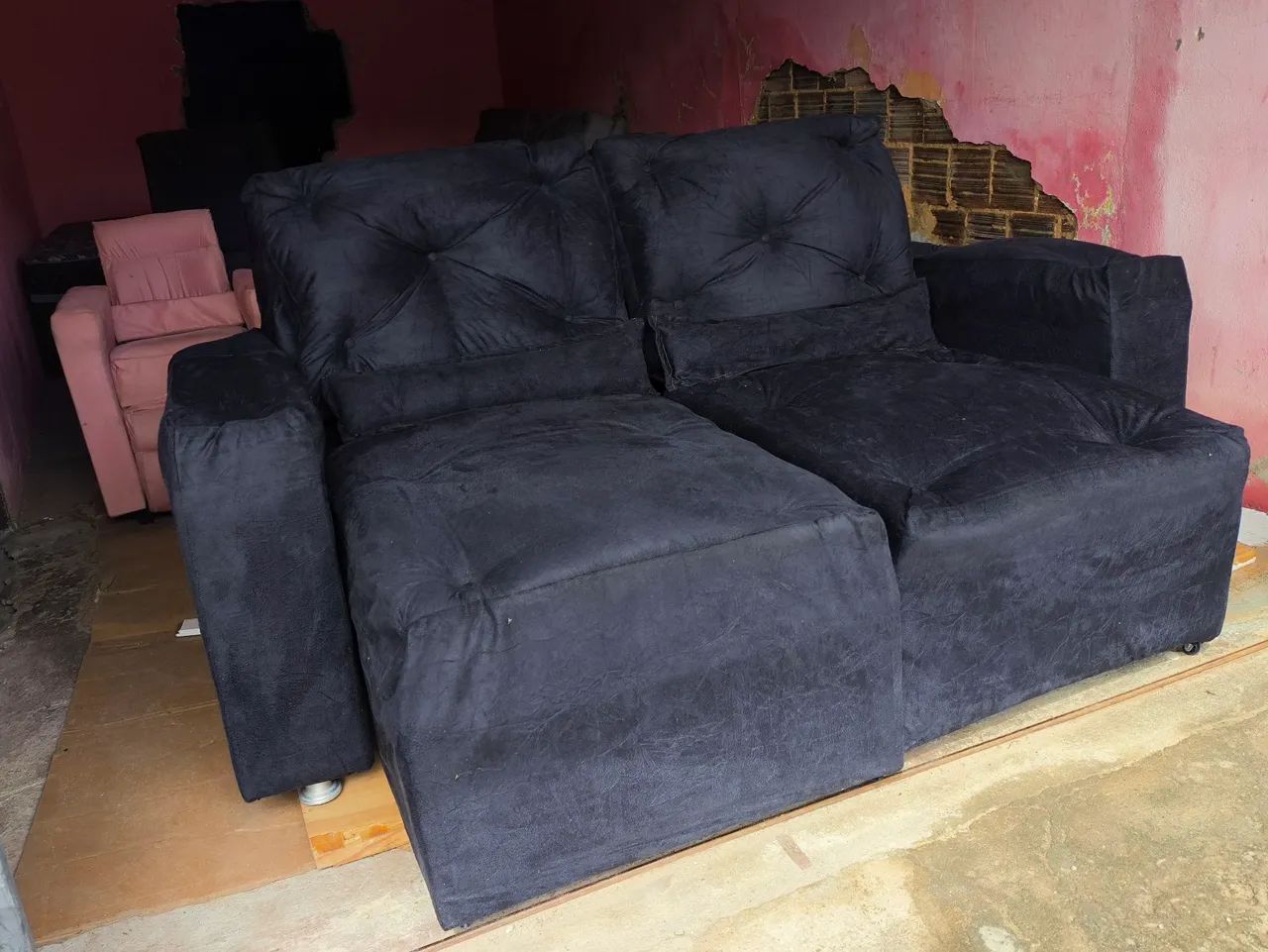 Sofá retrátil novo  - Foto 3