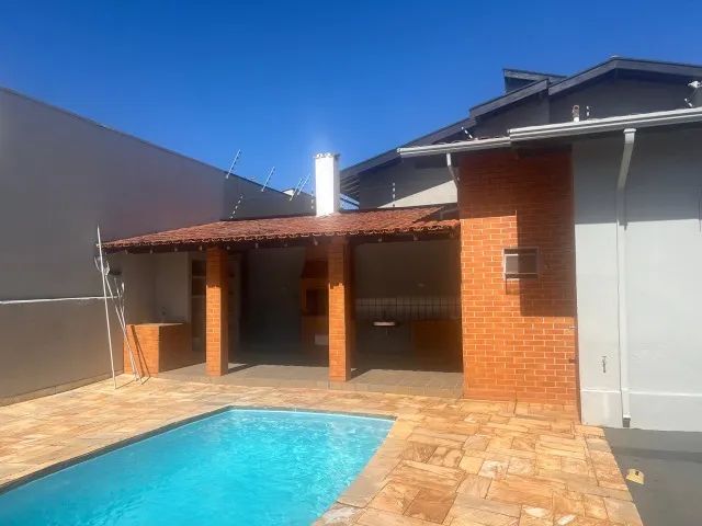 Casa com piscina | 2 Quartos | 1 Suíte | Localização privilegiada! - Foto 2