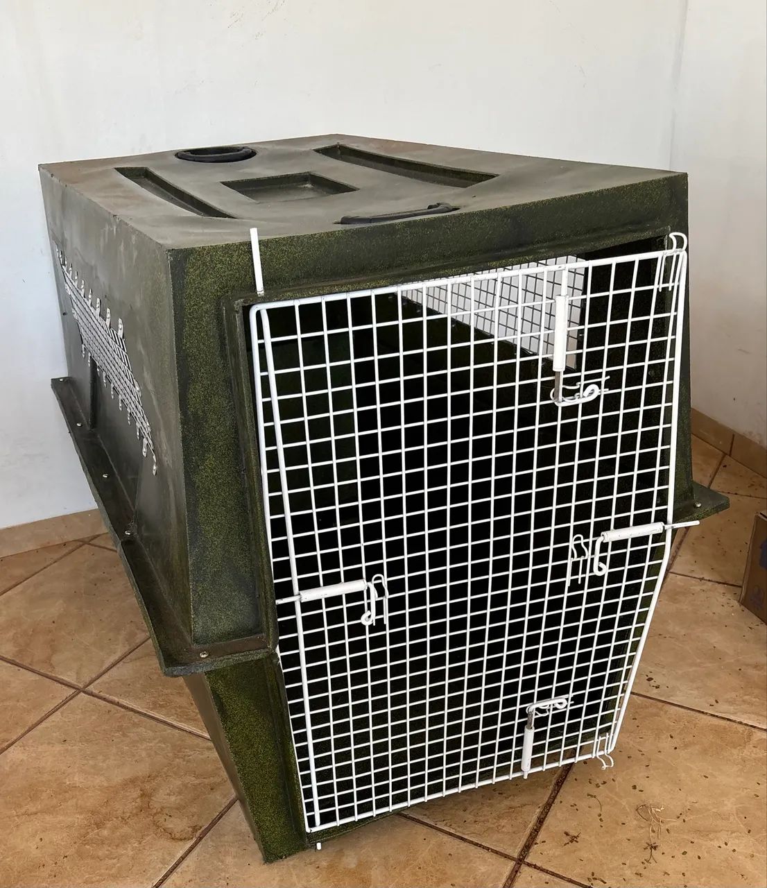 Caixa de transporte aéreo para cães 