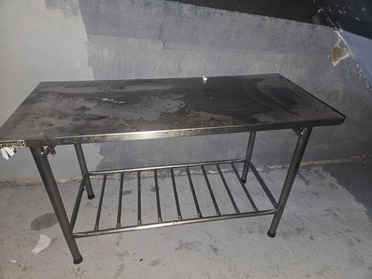 Mesa em inox para restaurante 
