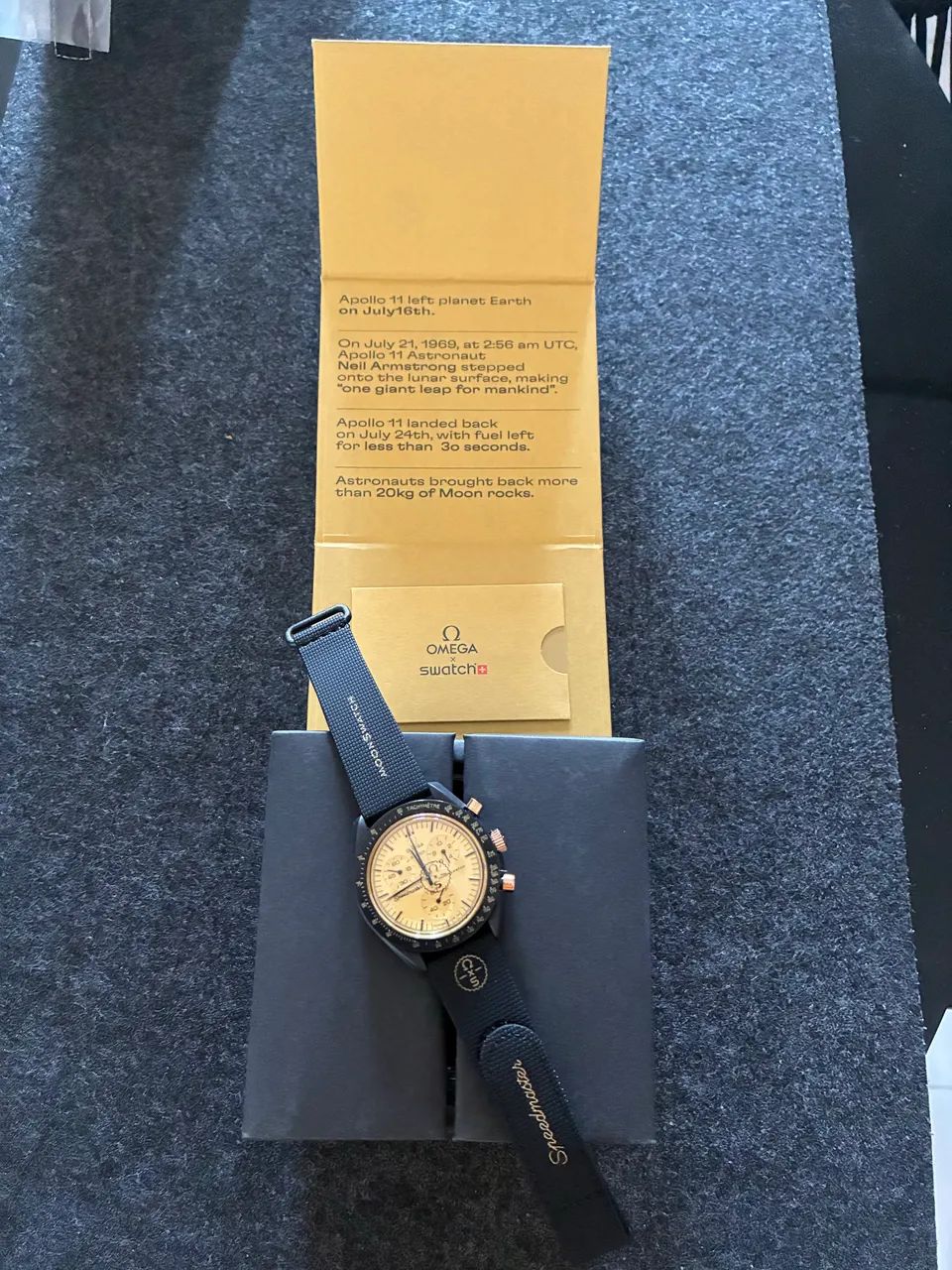 OMEGA × Swatch Mission to the Moon 1969 - Foto 2