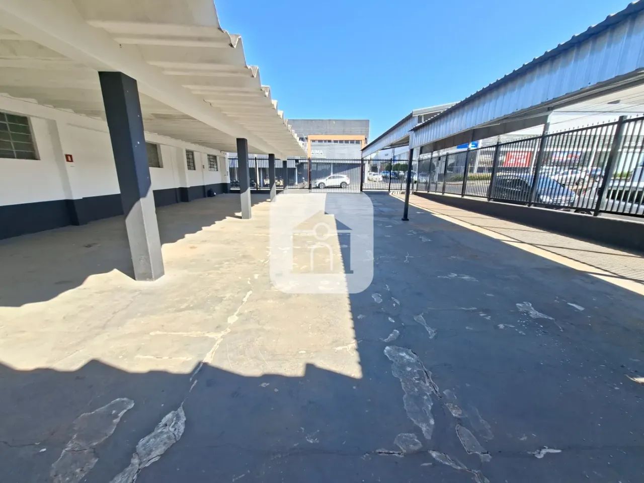Comercial Cômodo em Uberlândia - Foto 3