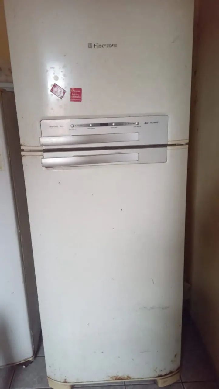 Geladeira Eletrolux DF46 Frost Free