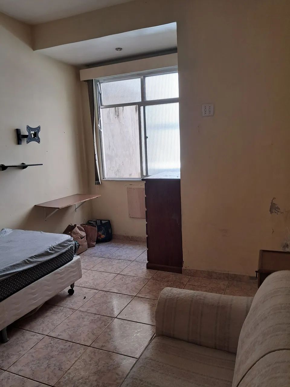 Vaga em Quarto espaçoso no Grajaú - Foto 3
