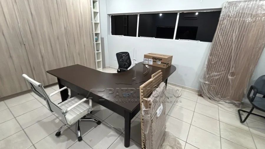 Sala comercial com 23m² - Assis