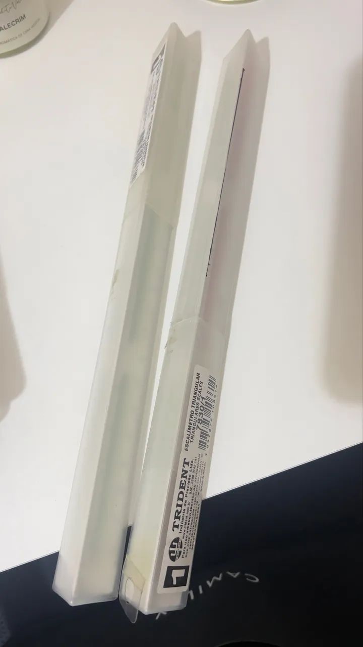 Escalímetro triangular 30 cm 