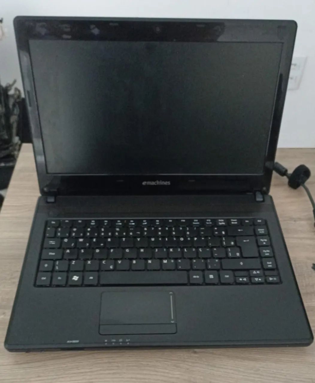 Notebook Acer aspire 4253 com processador AMD-350@1.60ghz - Foto 2