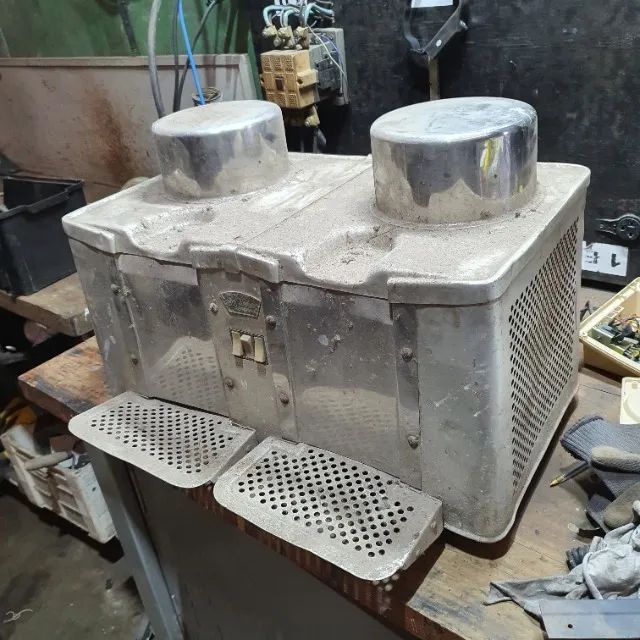 Refresqueira Dupla 220v Precisa Conserto e Por Gás - Foto 2