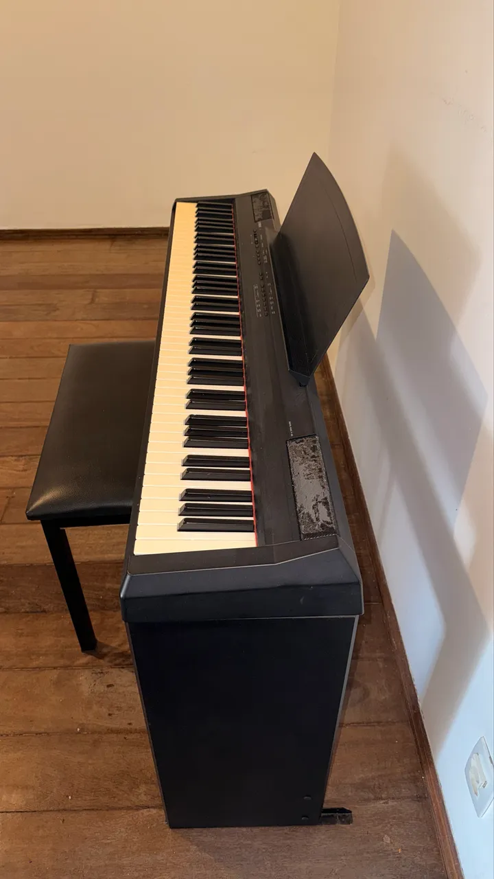 yamaha p105
